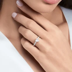Graff Flame Heart Shape Diamond Engagement Ring^ Heart|Flame