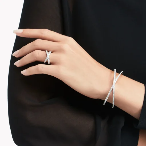Graff Kiss Pavé Diamond Bangle^ White Gold|Bracelets & Bangles