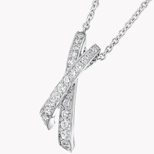 Graff Kiss Pavé Diamond Pendant^ Necklaces & Pendants