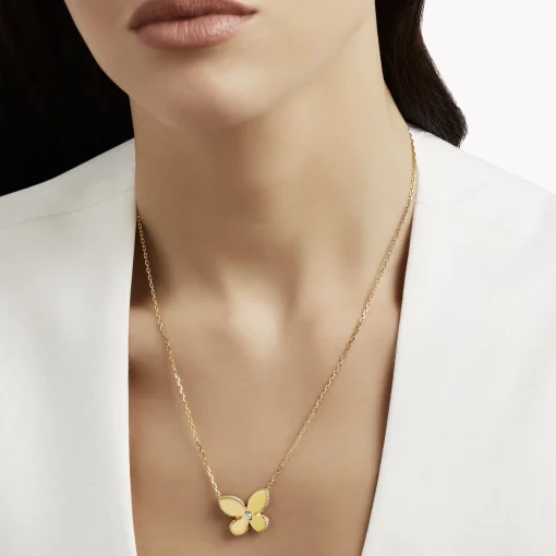 Graff Pavé Butterfly Pendant^ Yellow Gold|Butterfly
