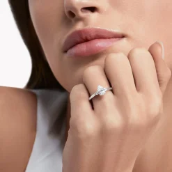 Graff Promise Pear Shape Diamond Engagement Ring^ Promise|Pear