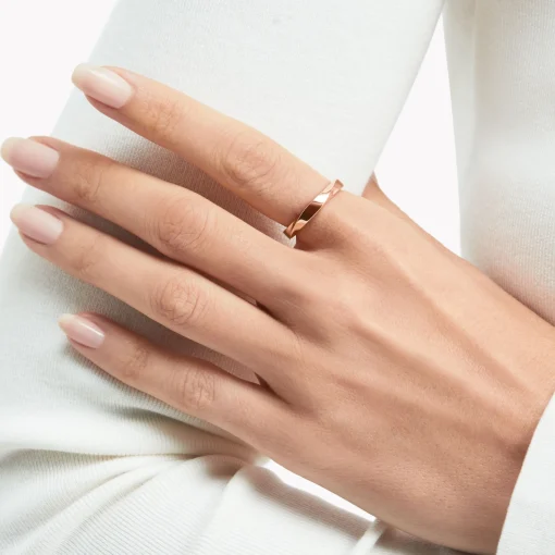 Graff Spiral Pavé Diamond Band^ Couples’ Rings