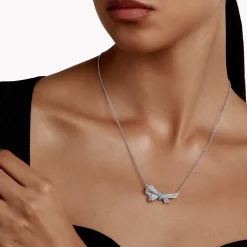 Graff Tilda's Bow Diamond Pendant^ White Diamond|Tilda's Bow