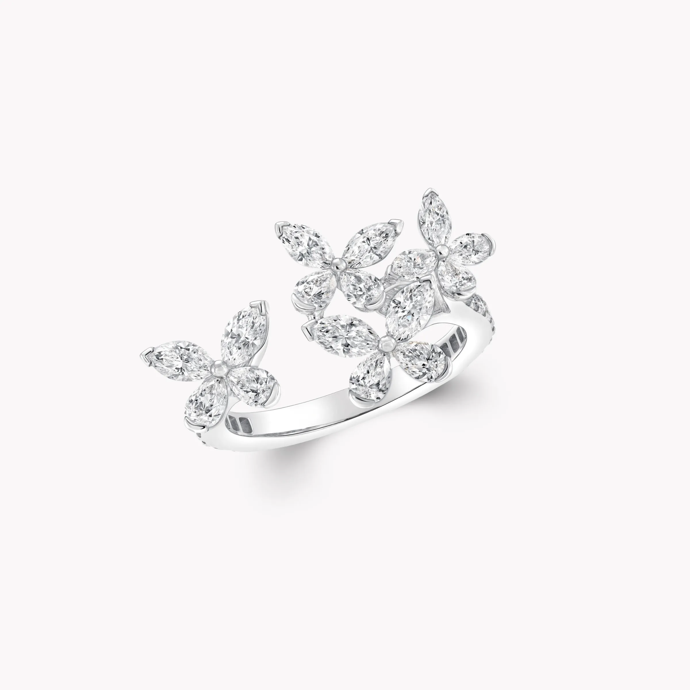 Graff Classic Butterfly Petite Diamond Ring^ White Diamond|Butterfly
